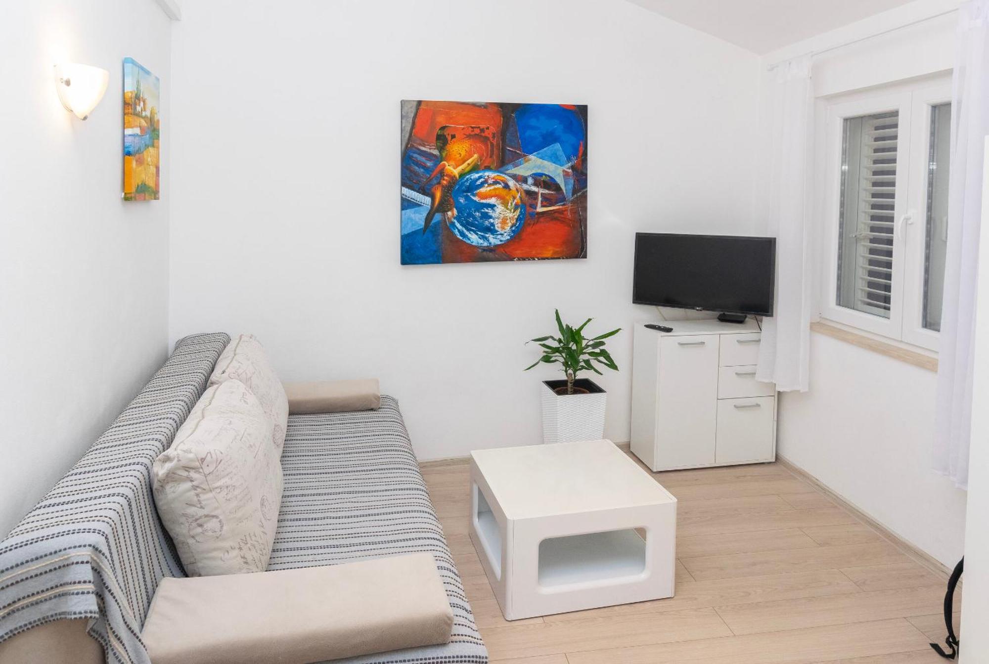 Apartments Pero - Free Parking Дубровник Екстериор снимка